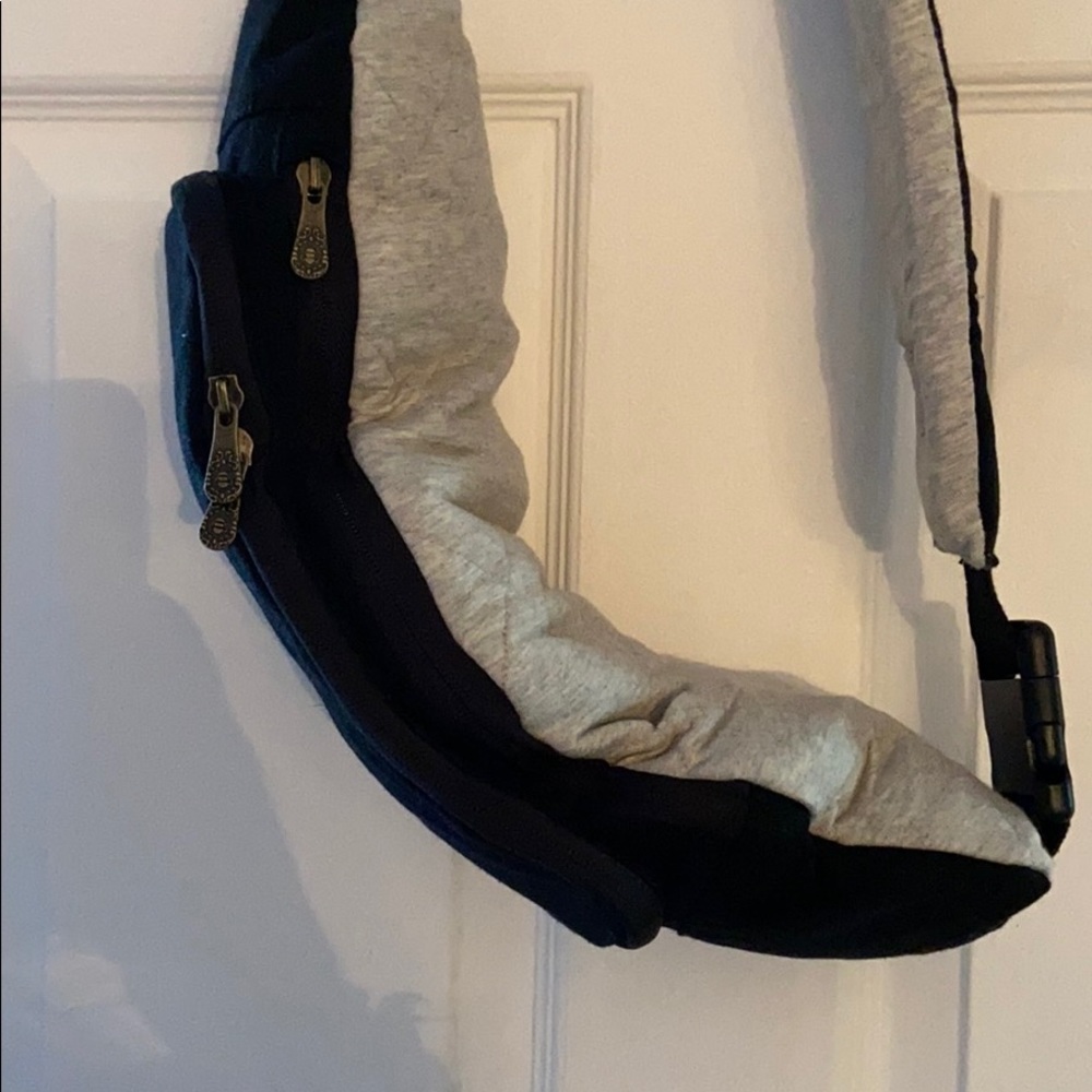 Humble Bee Nurse Sling Nursing Pillow